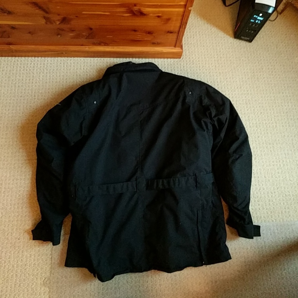 Men's AlpineStars City Collection Jacket - Picture 2 of 4